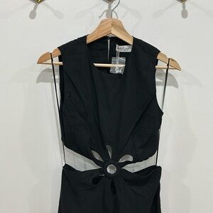 Petal and Pup black linen cutout maxi dress. Size 4. BNWT